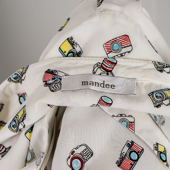 NWOT graphic Camera shirt - Medium - Picture 3 of 4